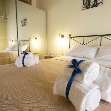 La Fontana Di Rua Catalana Apartman Nápoly Kültér fotó