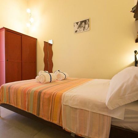 La Fontana Di Rua Catalana Apartman Nápoly Kültér fotó