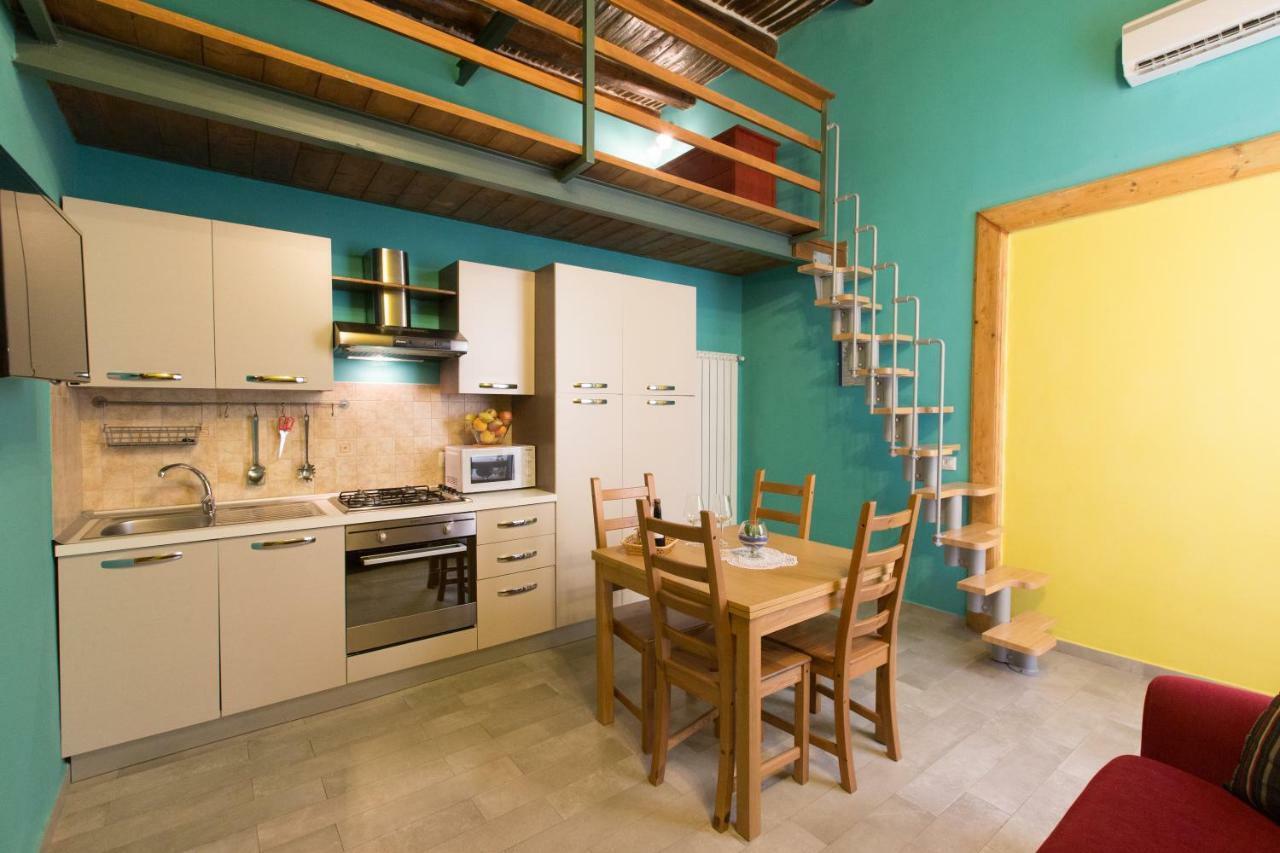 La Fontana Di Rua Catalana Apartman Nápoly Kültér fotó