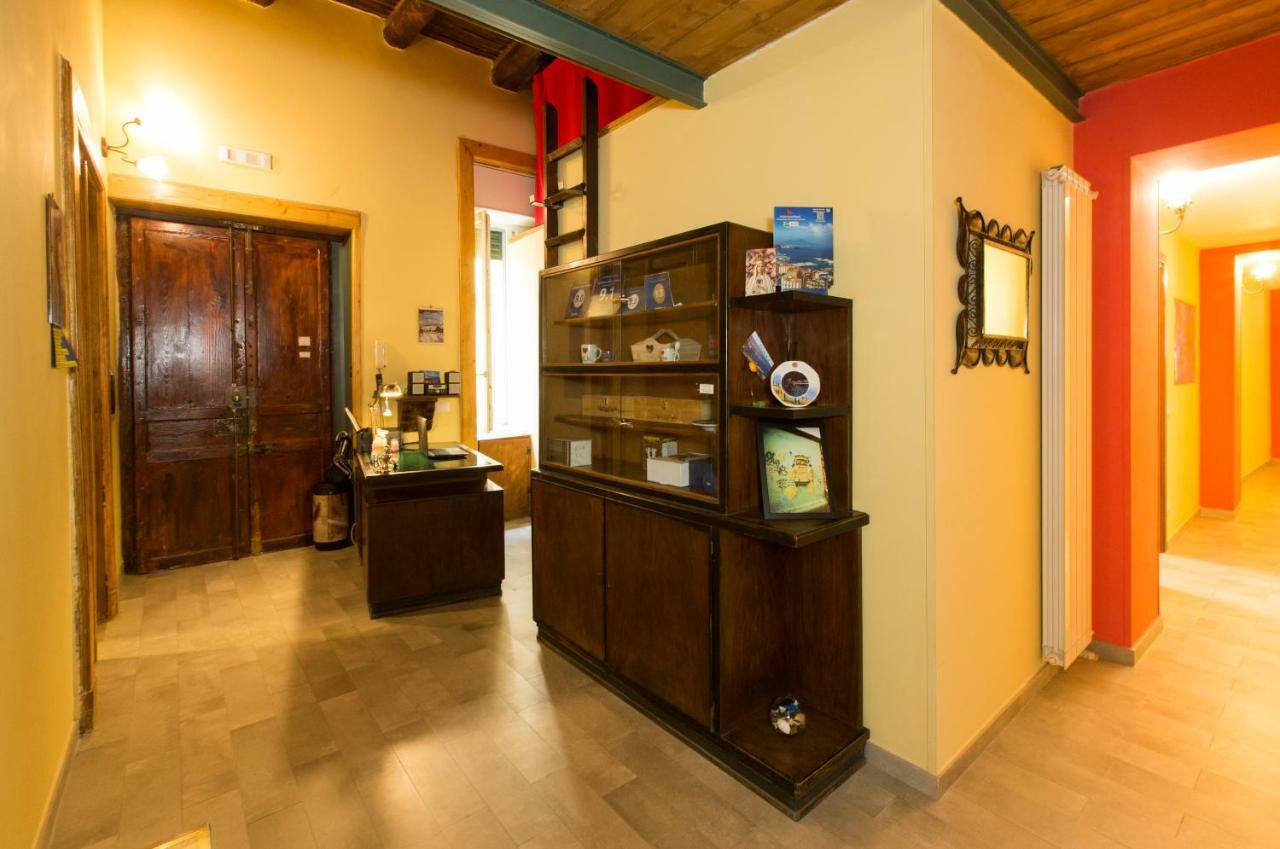 La Fontana Di Rua Catalana Apartman Nápoly Kültér fotó